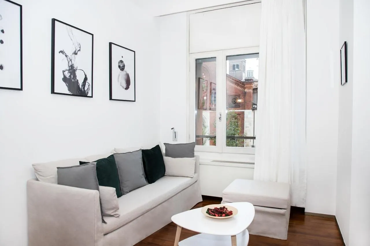Hemeras Boutique Homes - 2 Luxury Apartments In The City Center 밀라노